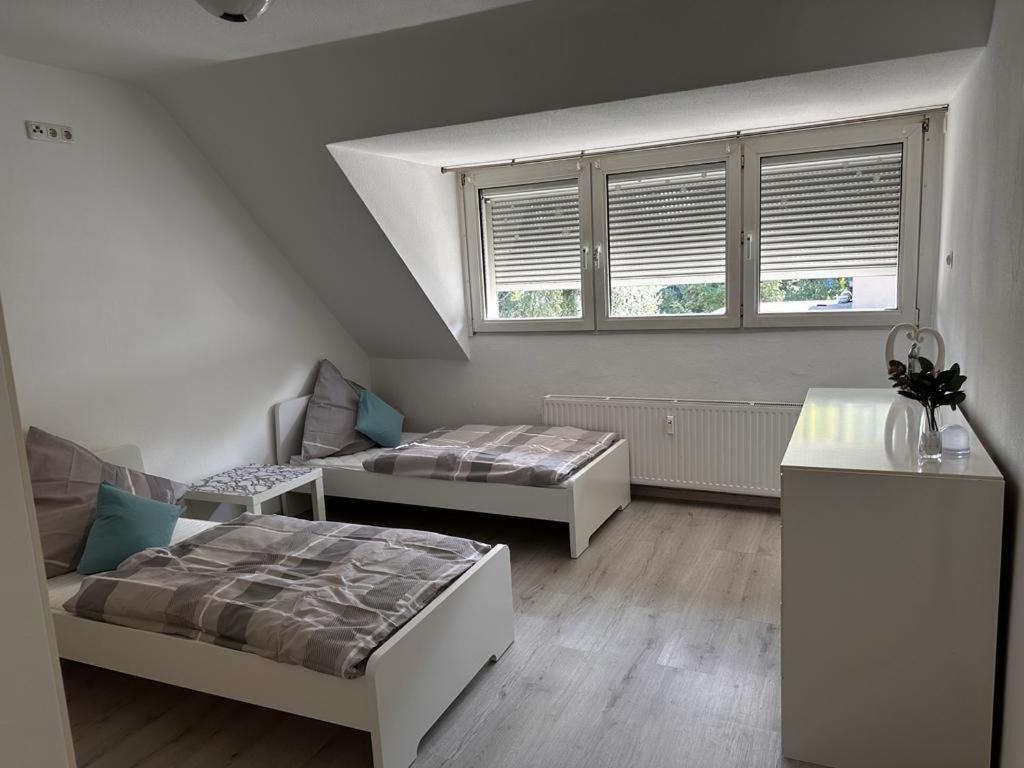 A&V Apartments Wunderschoene Rheinblick Wohnung Zum Entspannen Apt Ela ดุยส์บูร์ก ภายนอก รูปภาพ